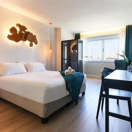 Airport Earth By Homing Affittacamere Lisbona