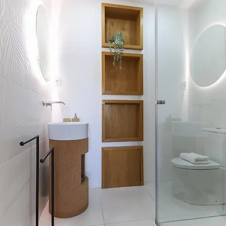 Airport Earth By Homing * Lisbona