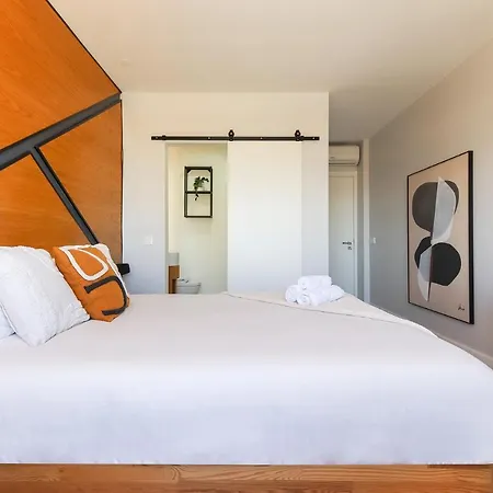 Airport Earth By Homing Πανσιόν Lisboa