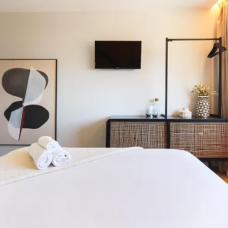 Airport Earth By Homing Πανσιόν *